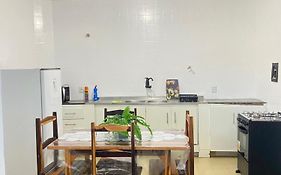 Apartamento Mobiliado Praia Do Futuro 200M Da Praia